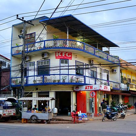 Kfg Guesthouse Тхакхэк Экстерьер фото