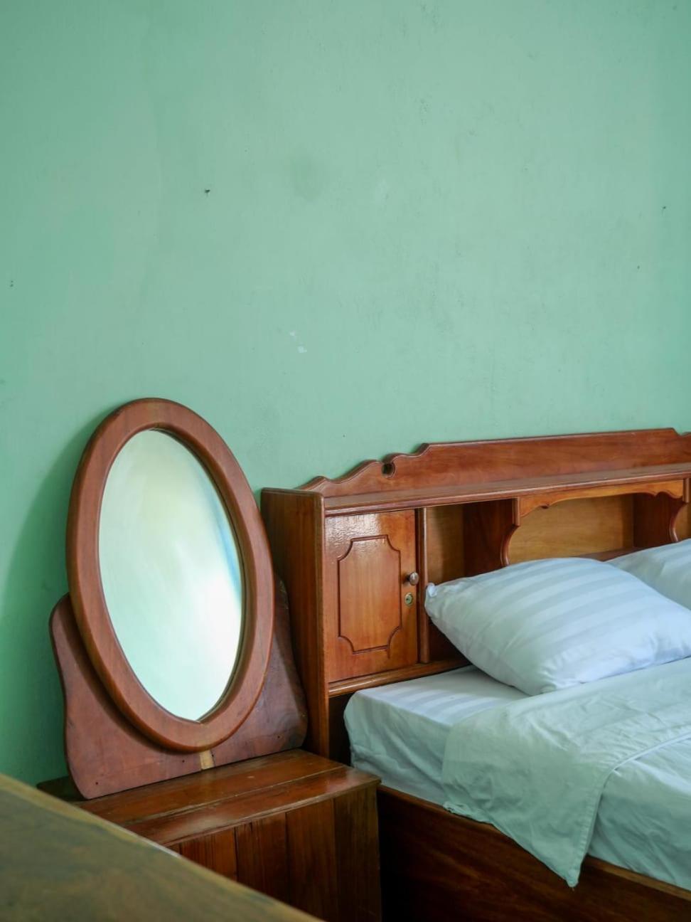 Kfg Guesthouse Тхакхэк Экстерьер фото
